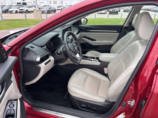 Used 2023 Nissan Altima 2.5 SL FWD image 8