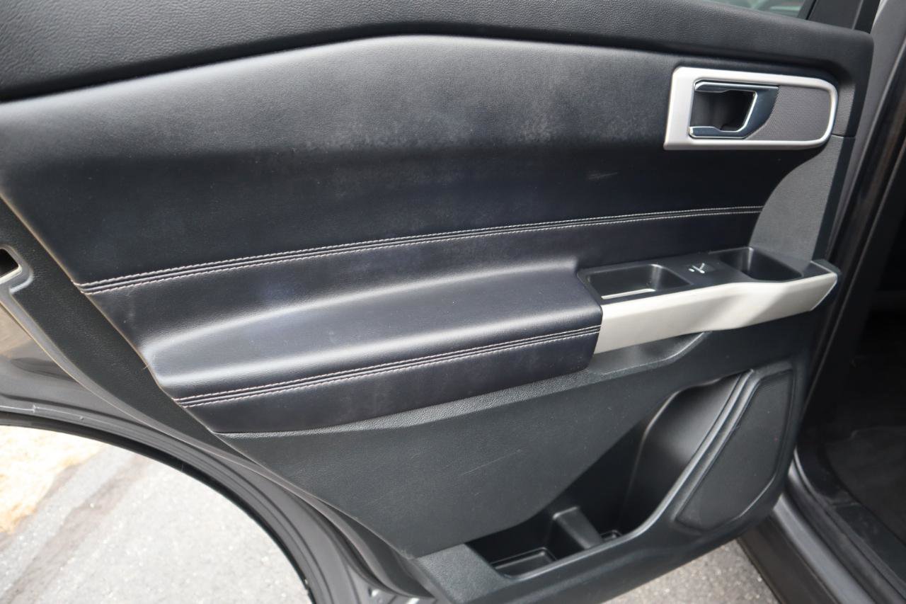 Used 2021 Ford Explorer XLT w/ Equipment Group 202A image 51