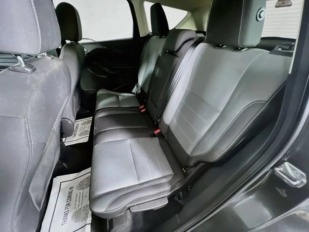 Used 2016 Ford Escape SE w/ Equipment Group 201A FWD image 23