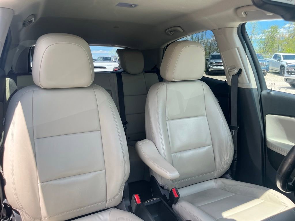 Used 2019 Buick Encore Essence w/ Safety Package II AWD/4WD image 34