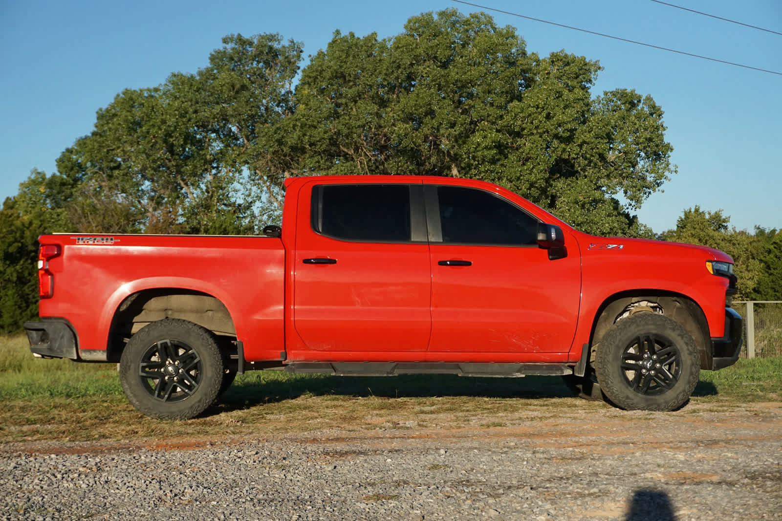Used 2019 Chevrolet Silverado 1500 LT Trail Boss AWD/4WD image 4