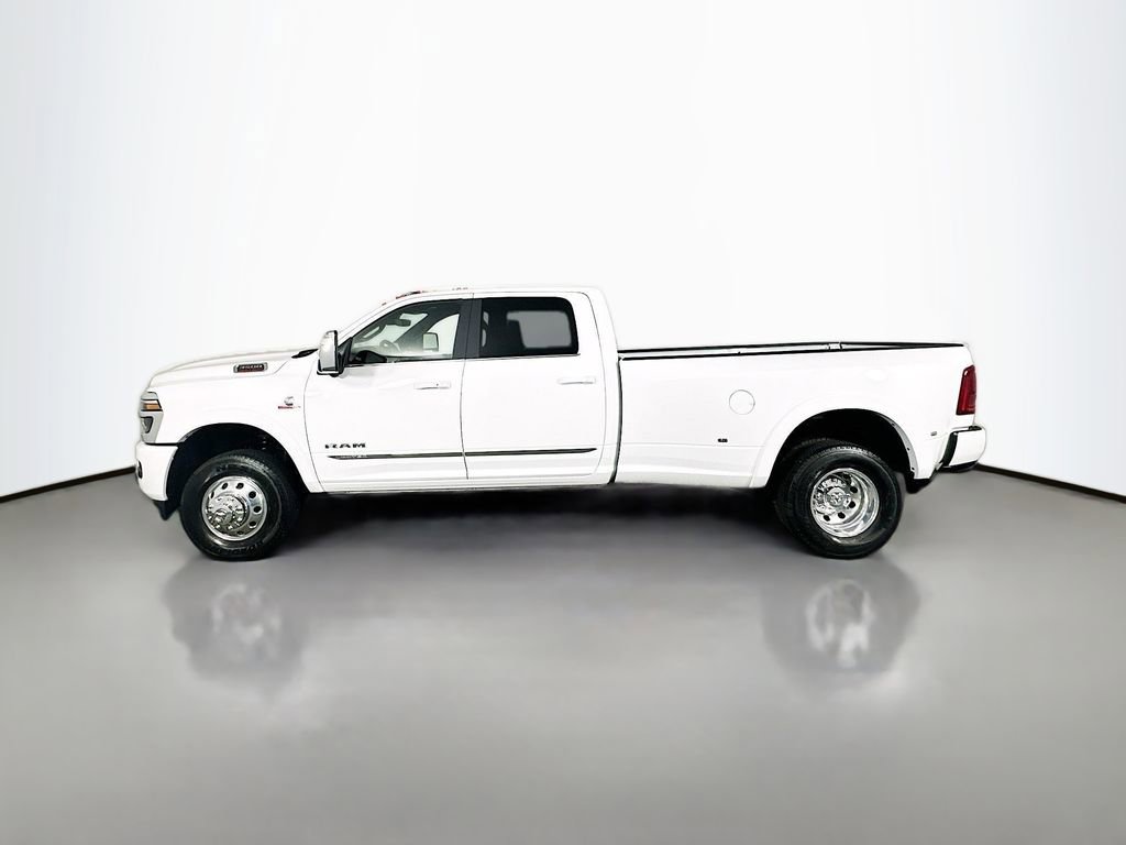 New 2026 RAM 3500 Limited w/ Towing Technology Group AWD/4WD image 4