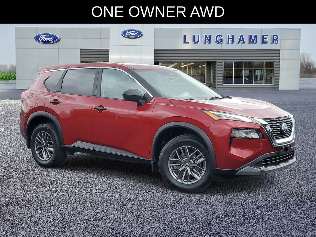 Used 2023 Nissan Rogue S AWD/4WD image 1
