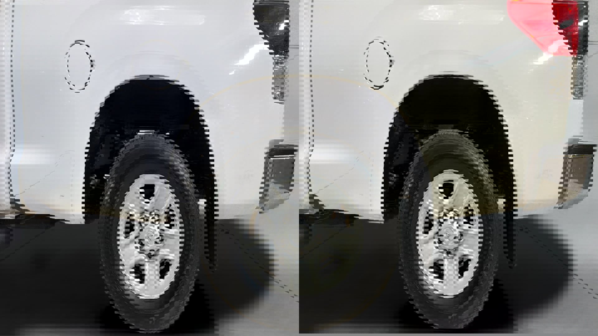 Used 2012 Toyota Tundra 2WD Double Cab w/ Tow Pkg image 37