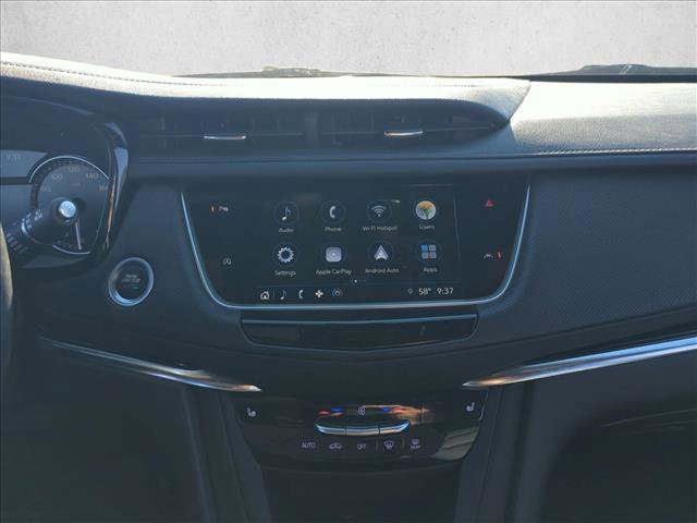 Used 2023 Cadillac XT6 Luxury image 11