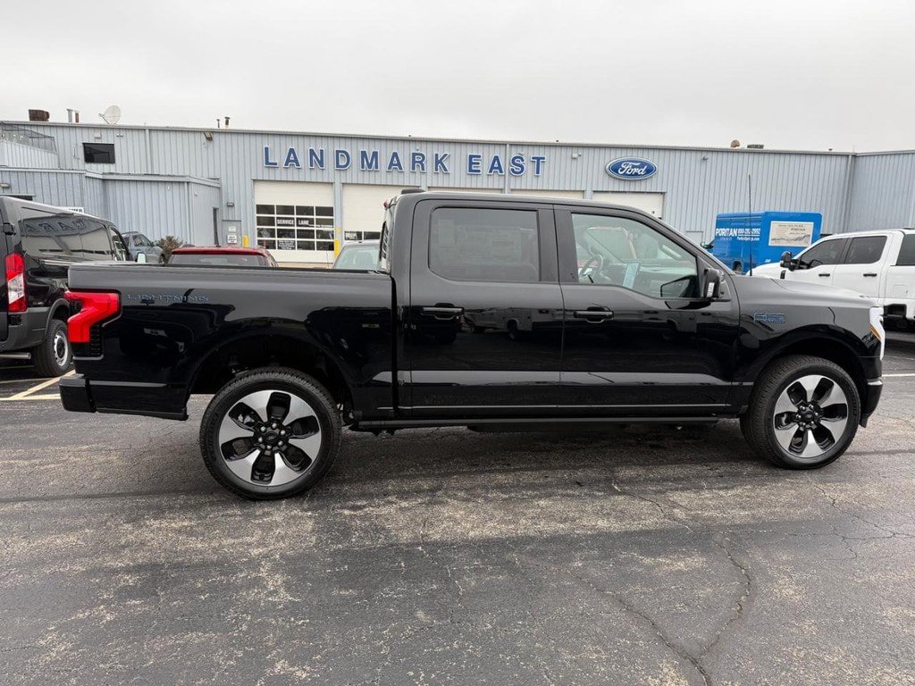 New 2025 Ford F150 Lightning Platinum AWD/4WD video 2