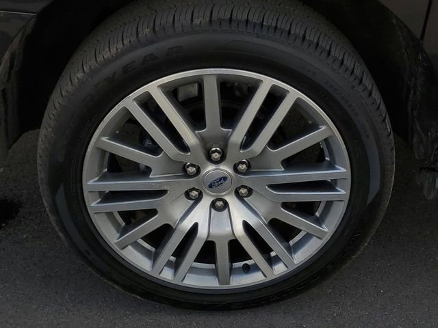 Certified 2024 Ford Expedition Max Platinum image 5