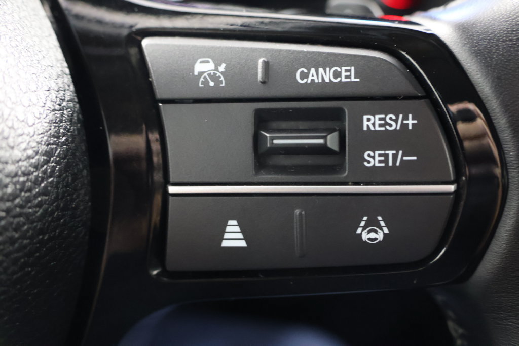 Used 2025 Honda Pilot EX-L image 12