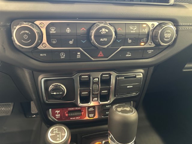 New 2026 Jeep Wrangler Unlimited Rubicon AWD/4WD image 40