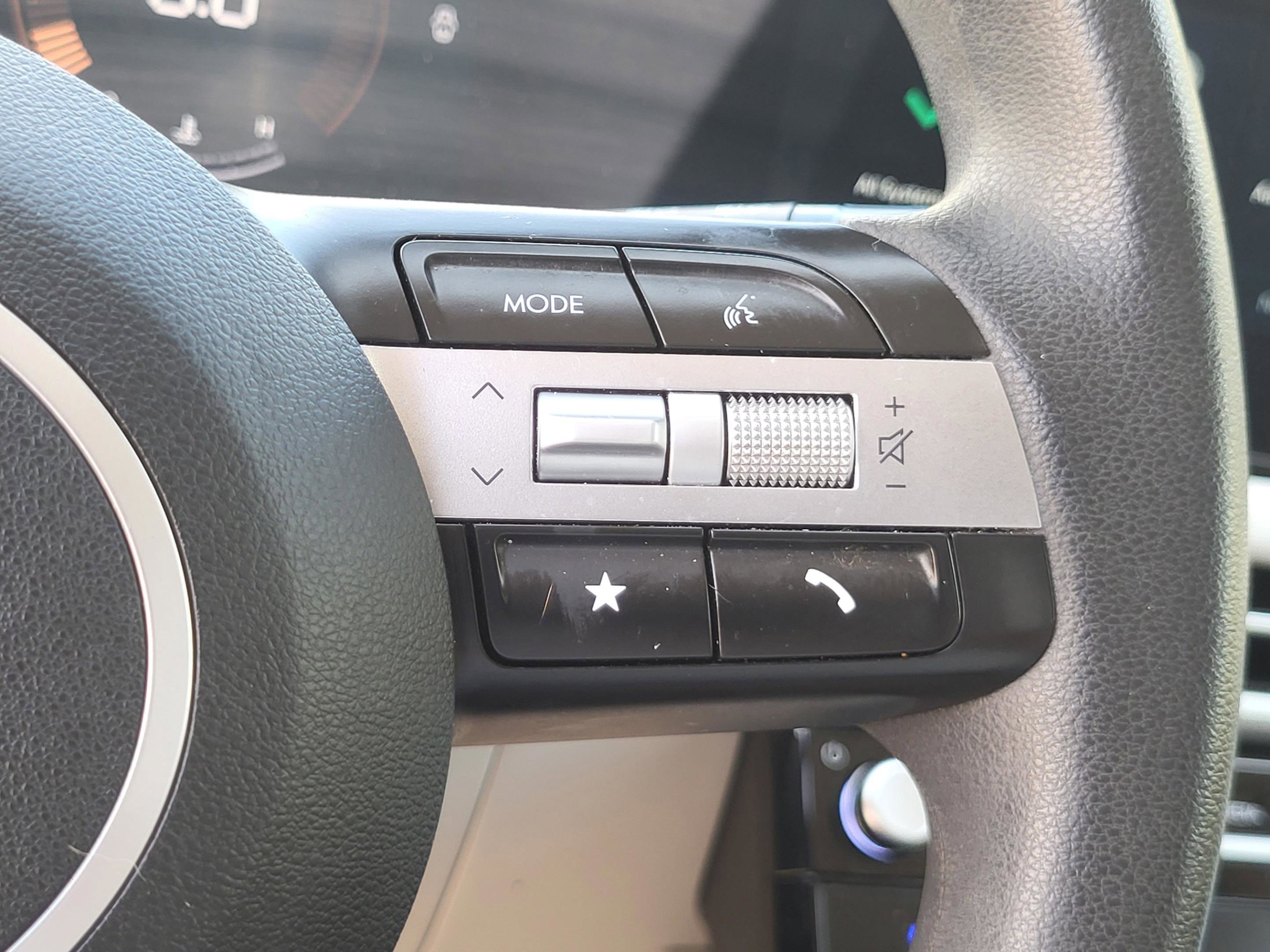 Used 2025 Hyundai Tucson SEL image 13