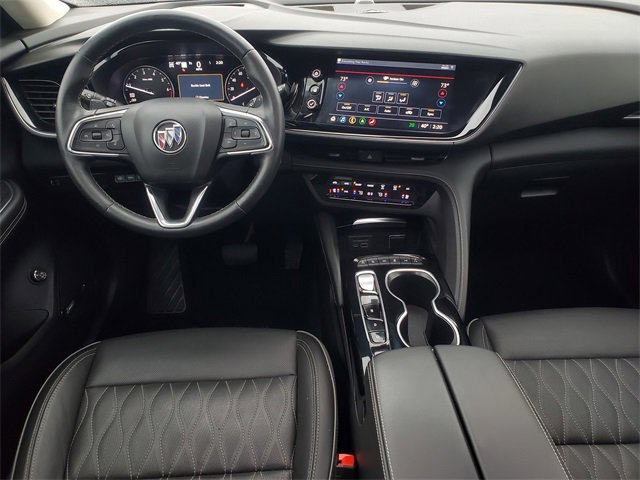 Used 2021 Buick Envision Avenir w/ Technology Package II image 35