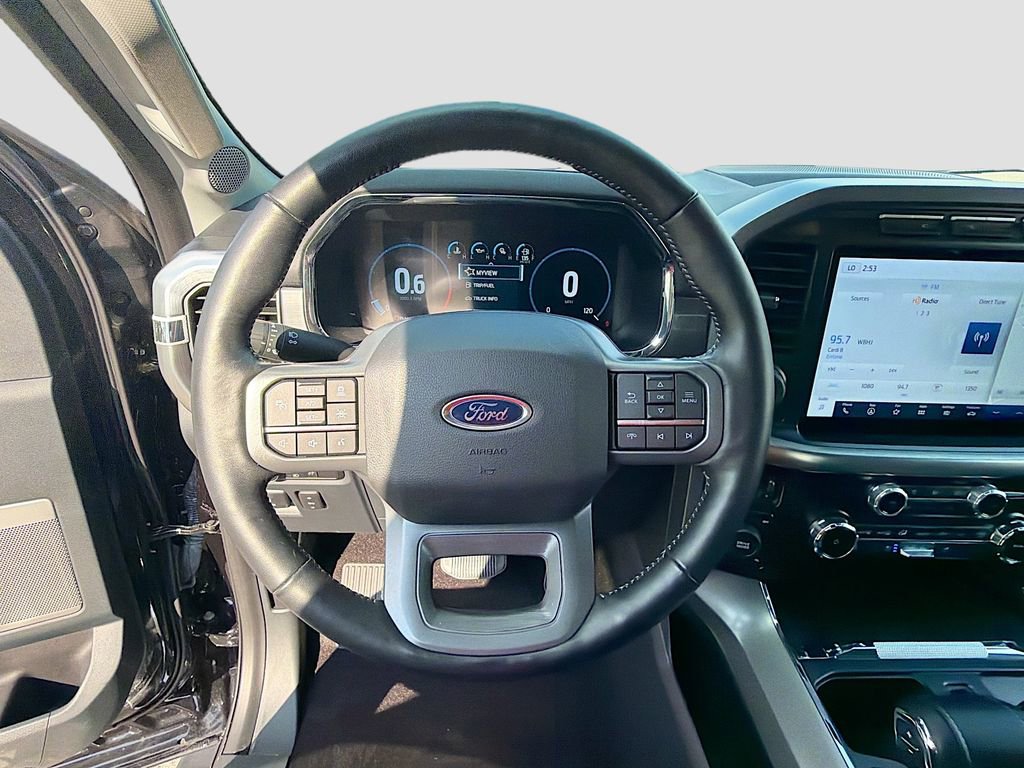 Used 2022 Ford F150 Lariat w/ Equipment Group 502A High image 11