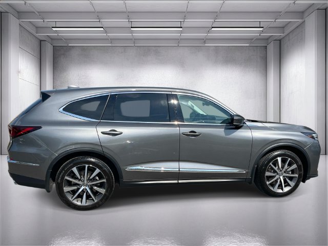Used 2025 Acura MDX w/ Technology Package FWD image 2
