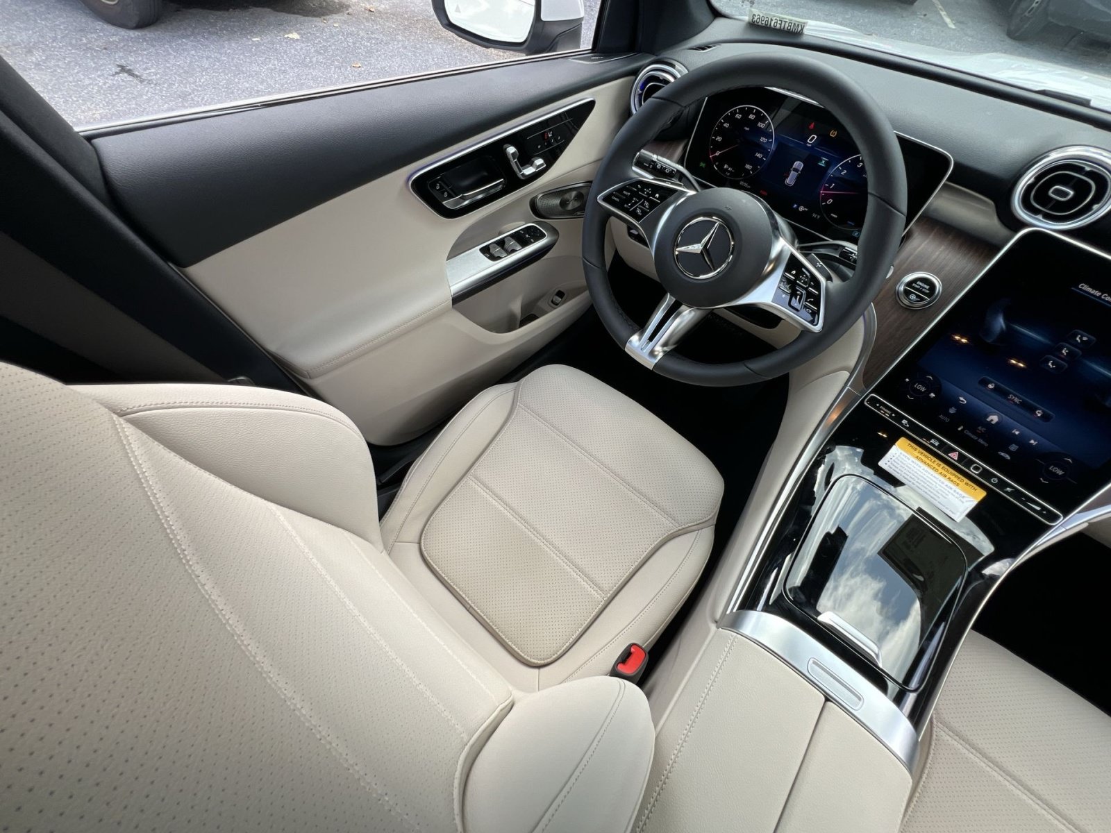 New 2026 Mercedes-Benz GLC 300 4MATIC image 16