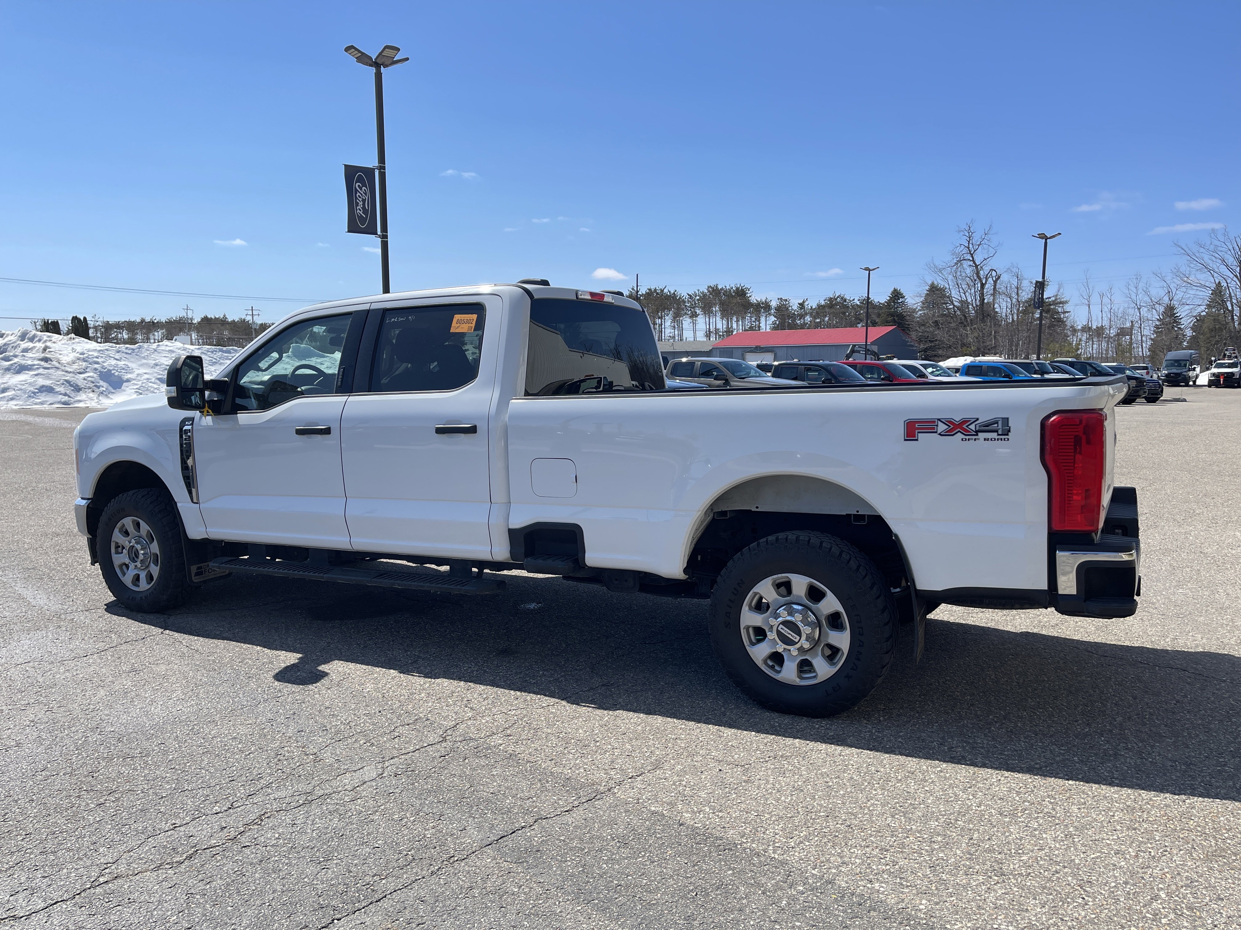 Used 2023 Ford F250 XLT w/ FX4 Off-Road Package image 6