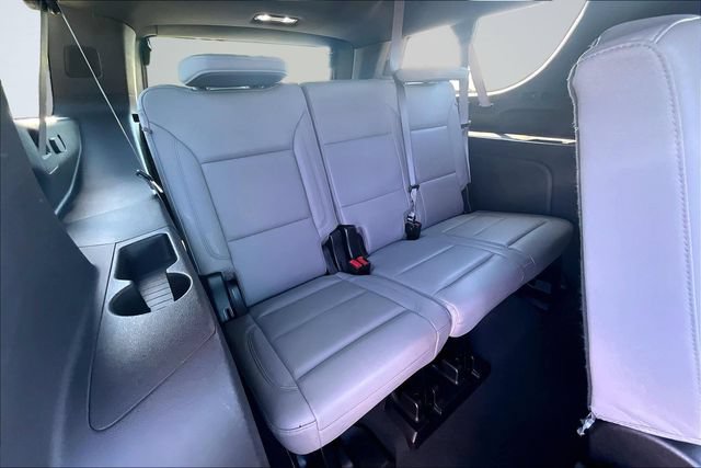Used 2025 Chevrolet Suburban LT AWD/4WD image 25