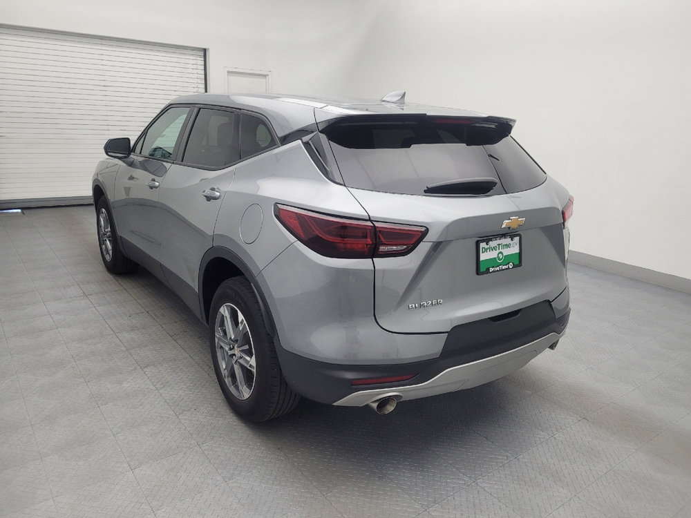 Used 2023 Chevrolet Blazer LT w/ Driver Confidence Package image 5