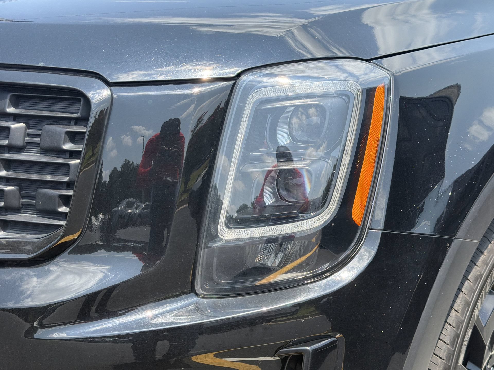 Used 2022 Kia Telluride SX w/ SX Prestige Package AWD/4WD image 2
