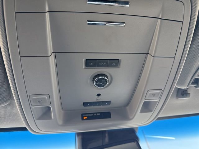Used 2018 Chevrolet Tahoe LT AWD/4WD image 26