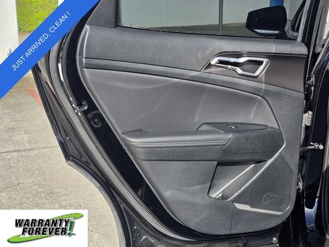 Used 2026 Kia Sportage EX w/ EX Panorama Roof Package FWD image 13
