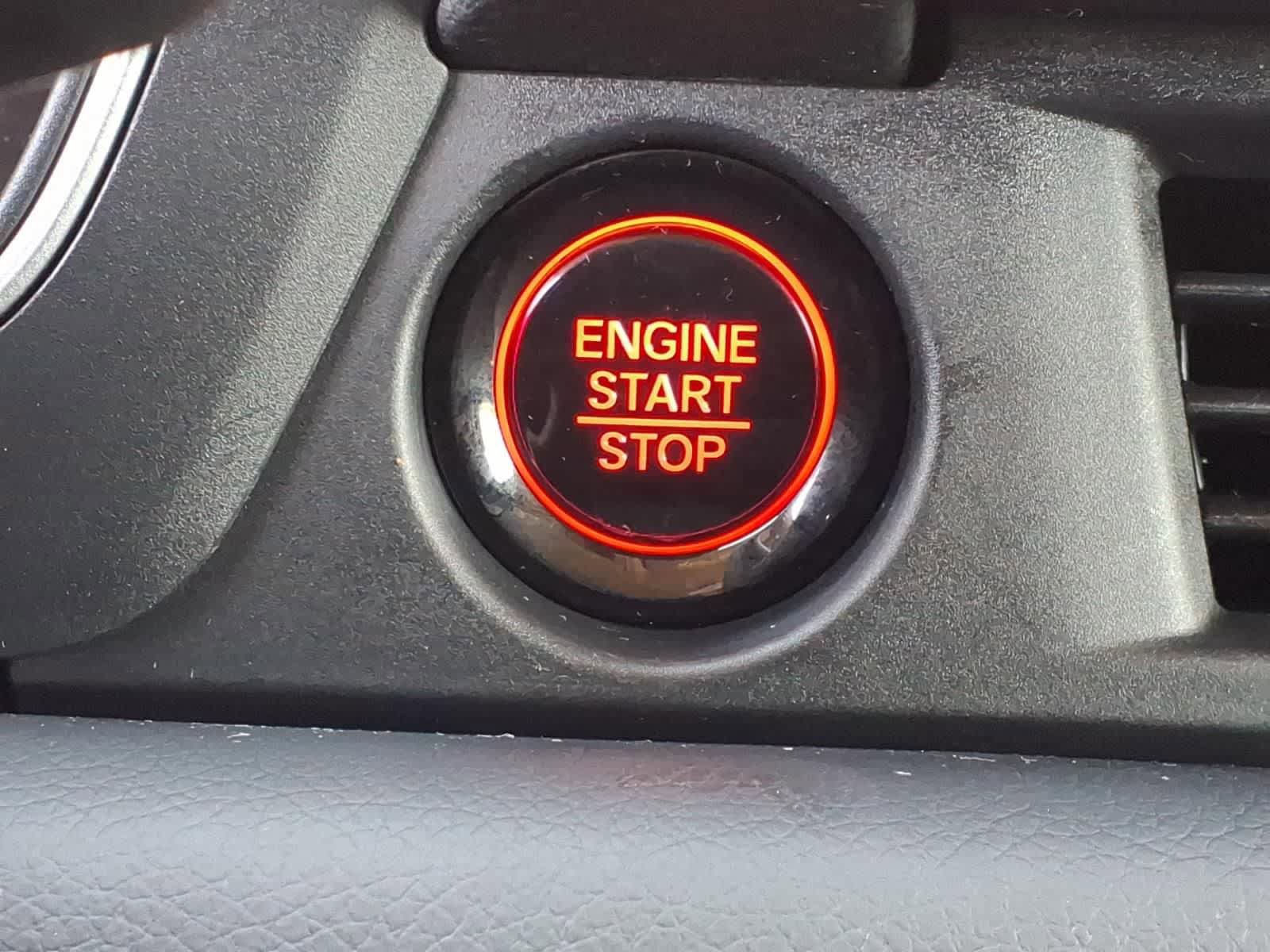 Used 2025 Honda Pilot EX-L image 24