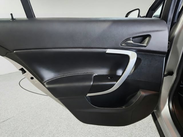 Used 2016 Buick Regal FWD image 22
