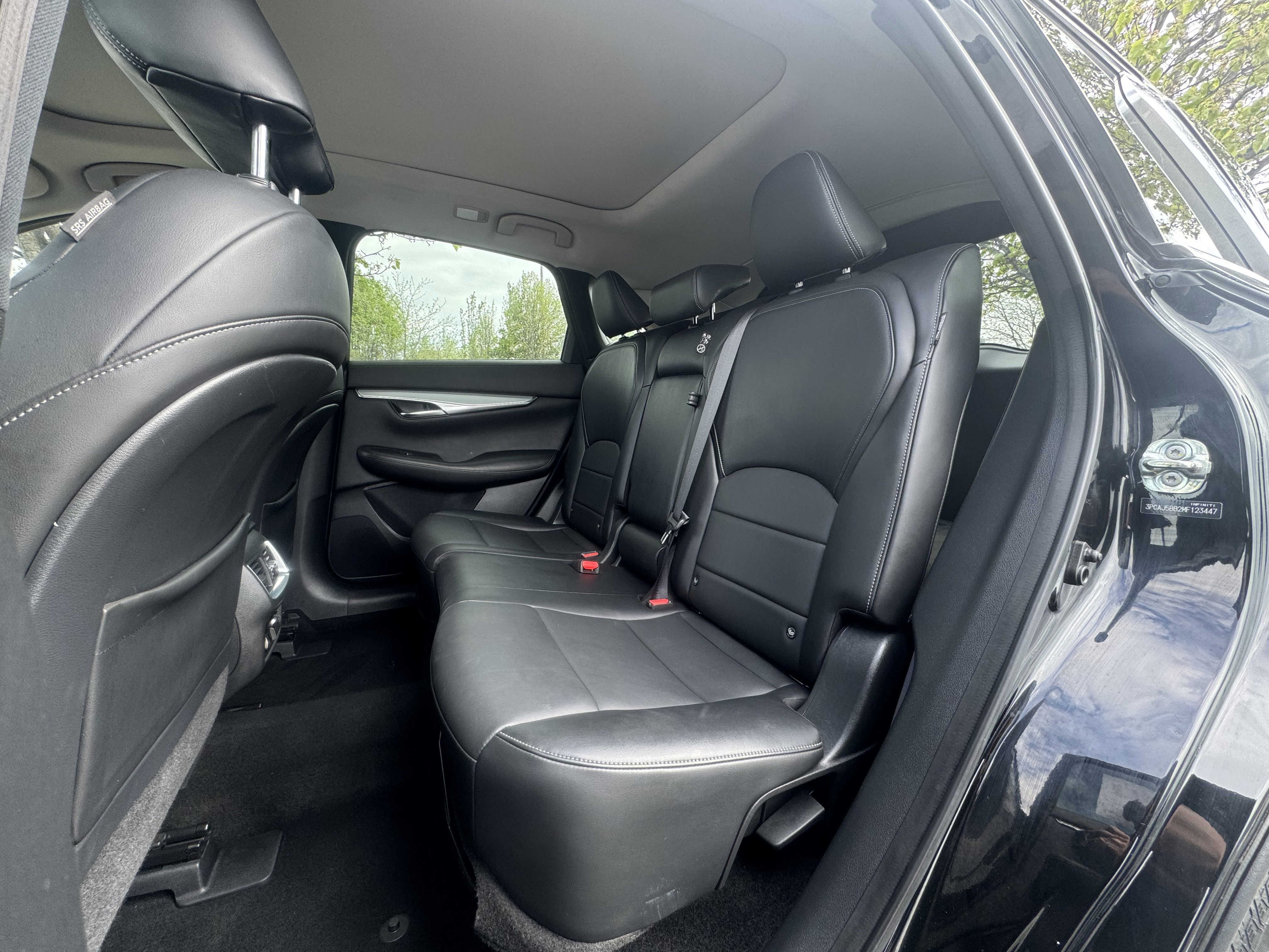 Used 2021 INFINITI QX50 Luxe AWD/4WD image 28