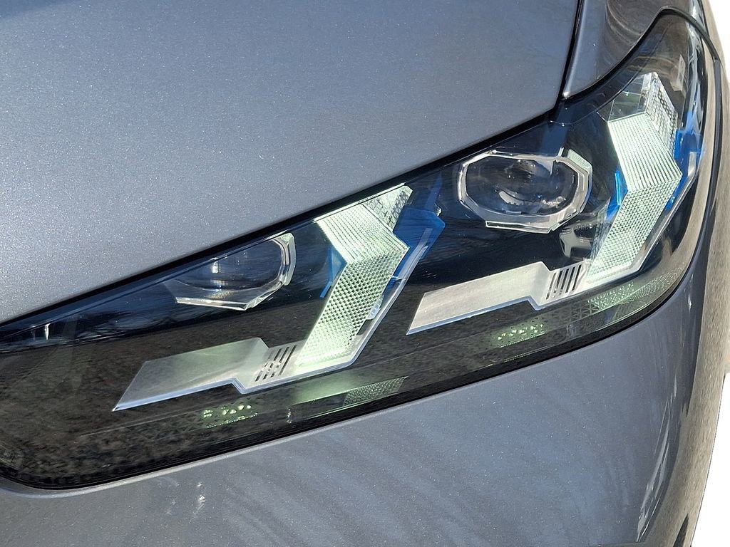 Certified 2024 BMW X5 xDrive40i w/ Premium Package image 10