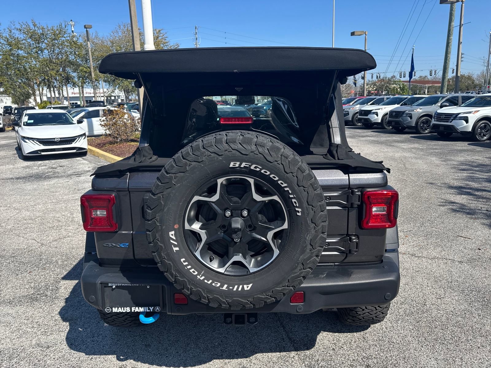 Used 2021 Jeep Wrangler Unlimited Rubicon 4xe w/ Steel Bumper Group image 6