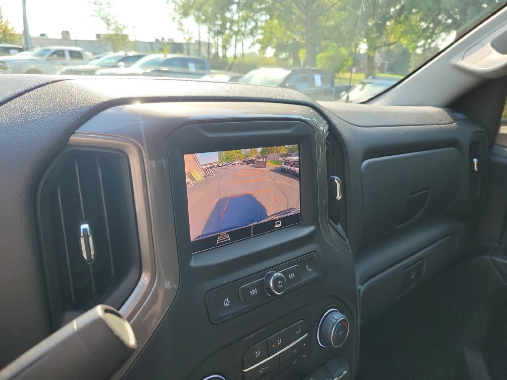 Used 2025 Chevrolet Silverado 1500 Custom Trail Boss AWD/4WD image 32