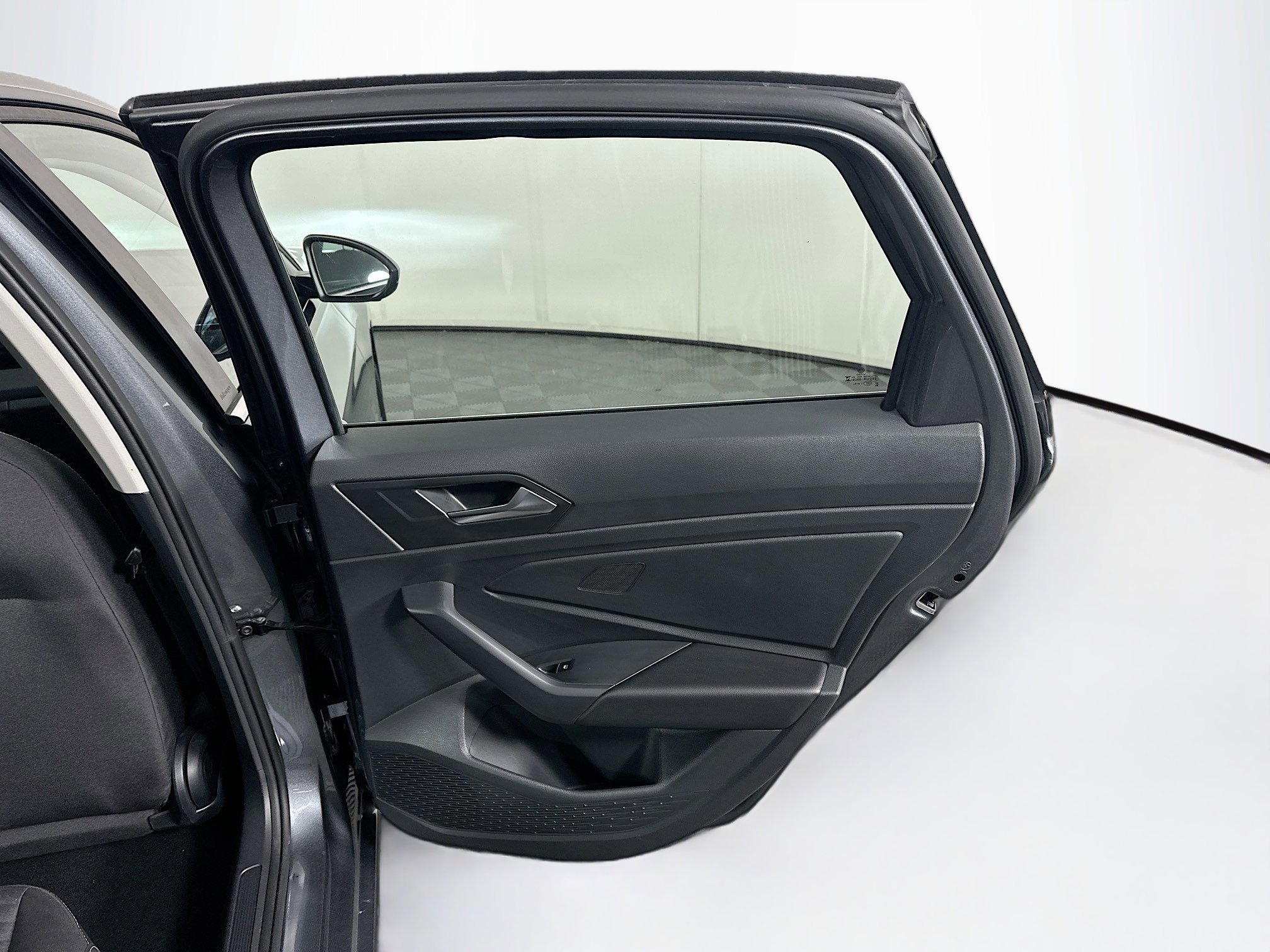 Used 2025 Volkswagen Jetta S image 28