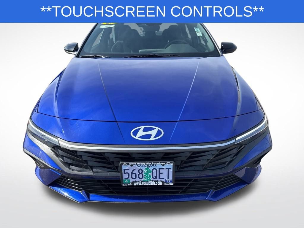 Used 2025 Hyundai Elantra SEL w/ Cargo Package image 2