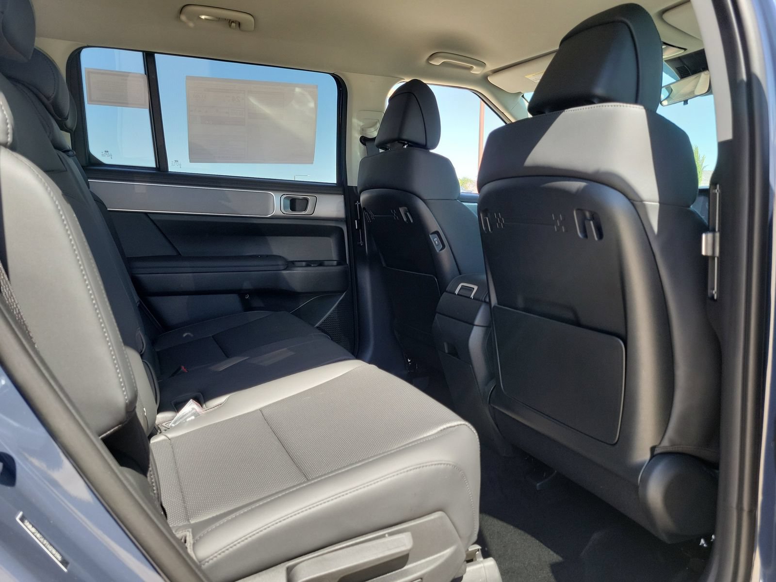 New 2026 Hyundai Santa Fe SEL FWD image 18