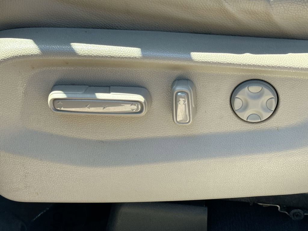 Used 2023 Honda Odyssey EX-L image 14