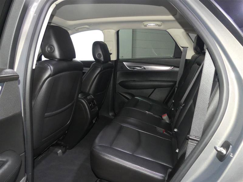 Used 2018 Cadillac XT5 Luxury w/ Driver Awareness Package image 28