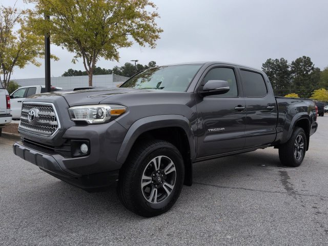 Used 2016 Toyota Tacoma TRD Sport w/ Towing Package AWD/4WD image 7