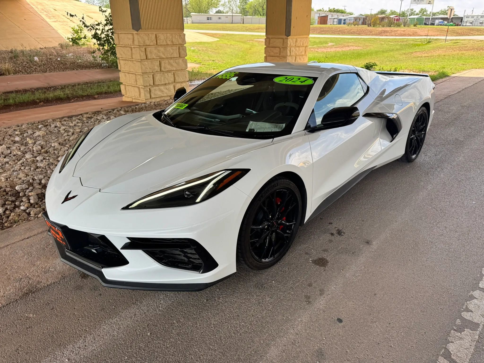 Used 2024 Chevrolet Corvette Stingray Preferred Conv w/ 2LT image 7