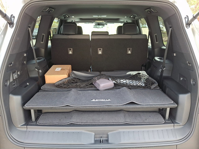 New 2026 Lexus LX 700h F Sport image 16