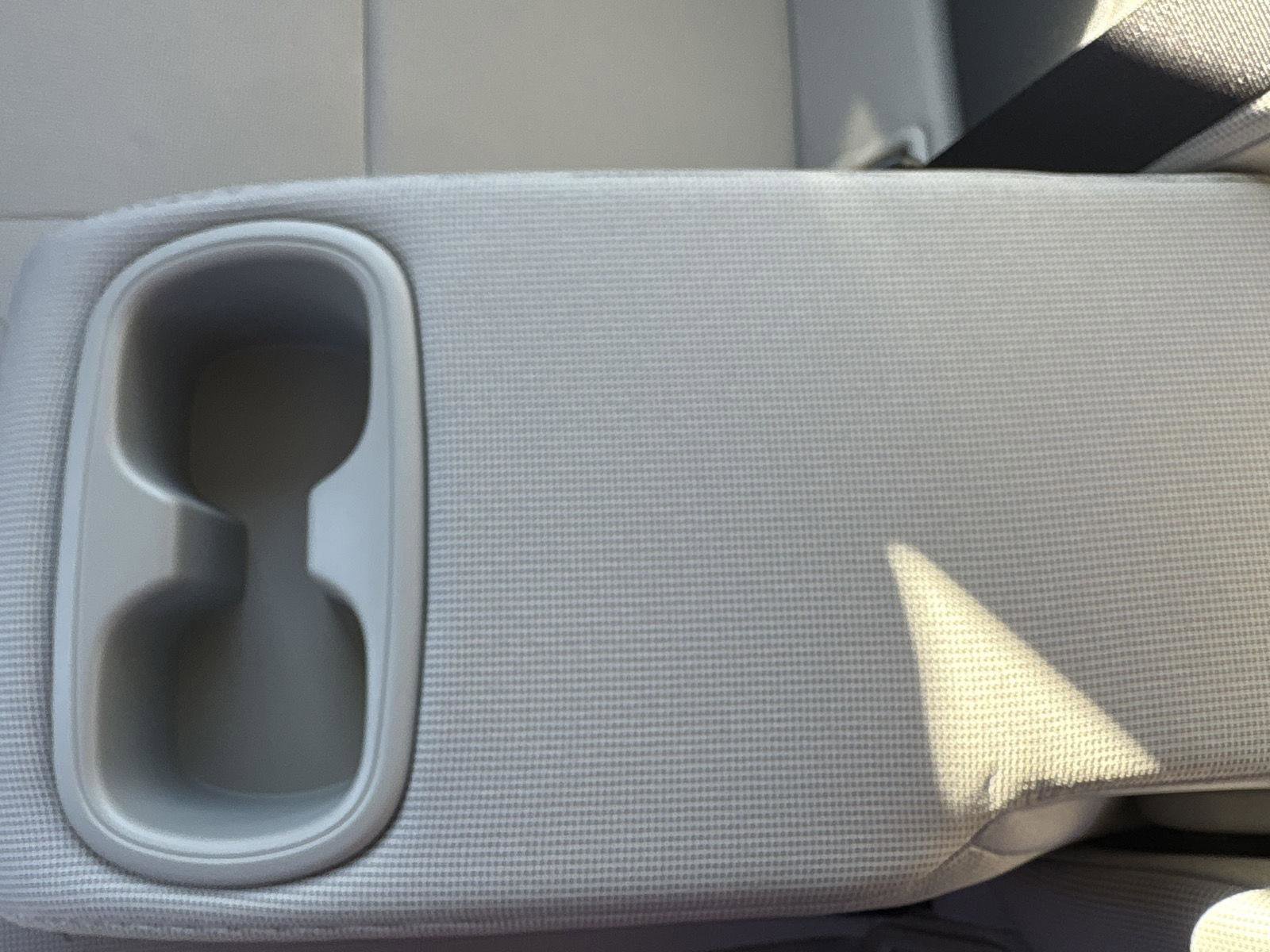 Used 2022 Toyota Corolla LE image 23