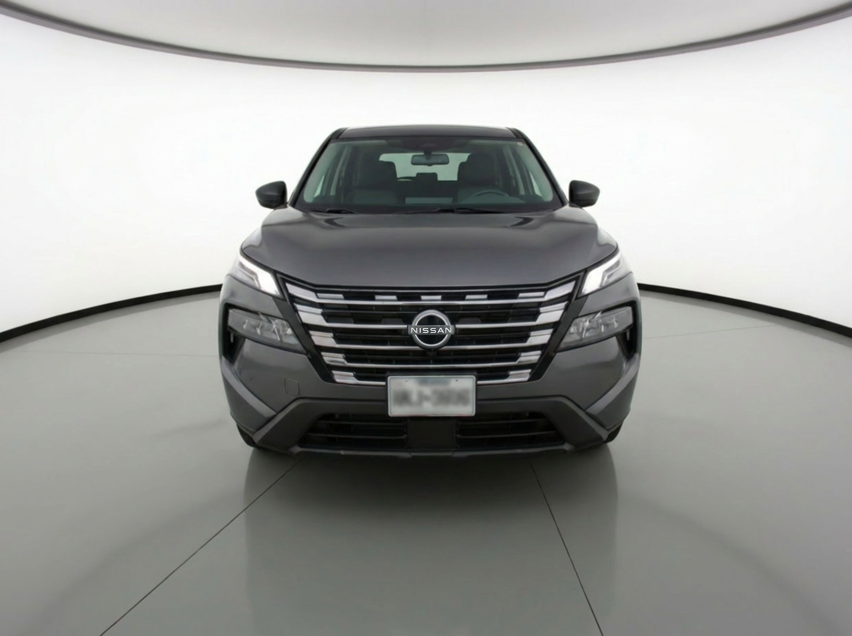 Used 2024 Nissan Rogue S image 2