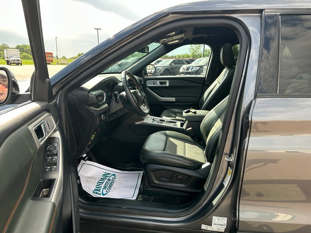 Used 2023 Ford Explorer Timberline w/ Timberline Technology Package AWD/4WD image 10