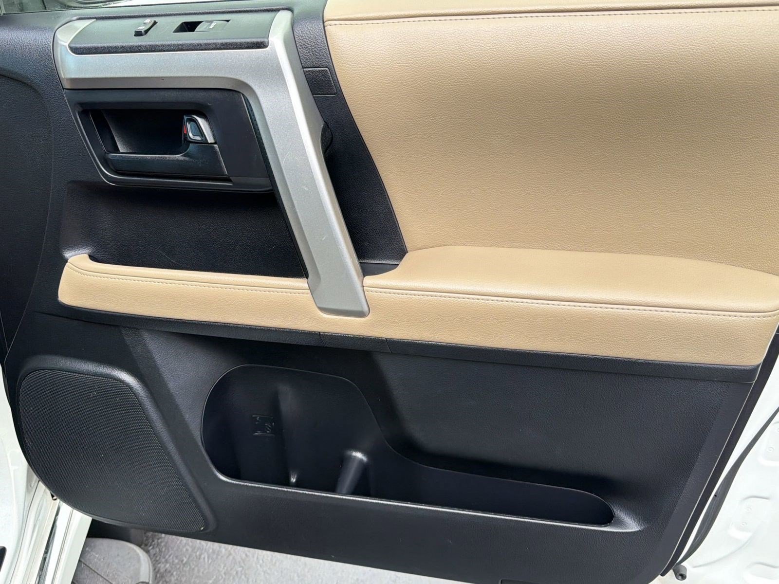 Used 2013 Toyota 4Runner SR5 w/ Convenience Pkg RWD image 30