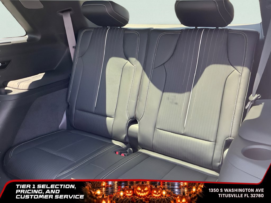Used 2026 Cadillac Vistiq Sport w/ LPO, Floor Liner Package AWD/4WD image 31