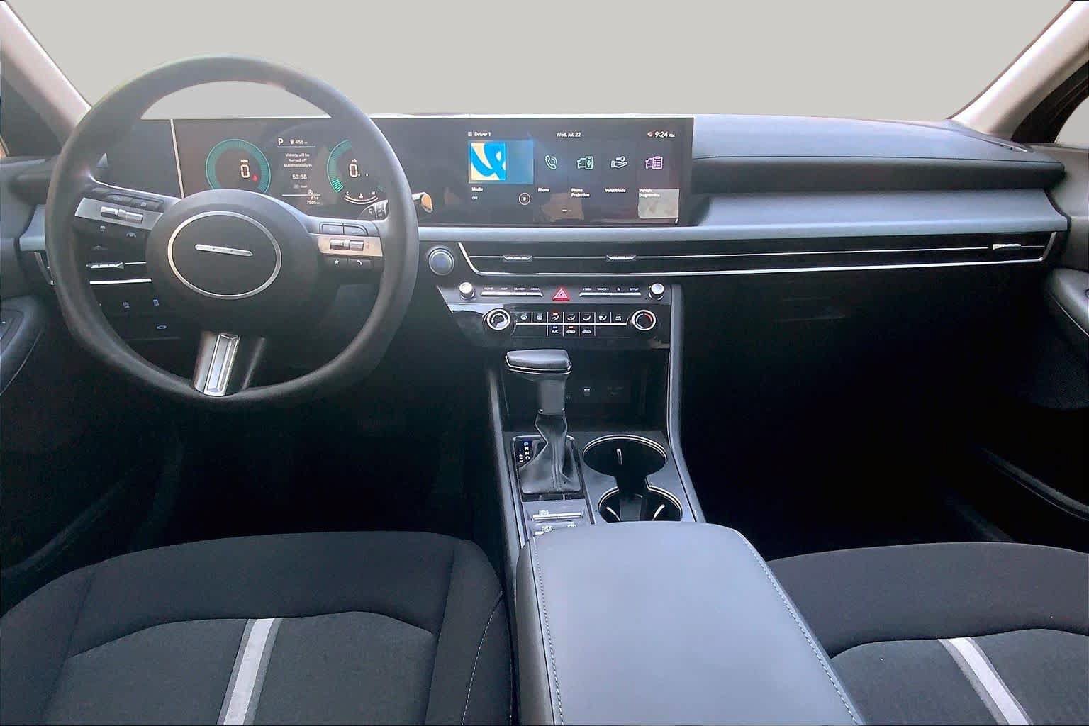 Used 2025 Hyundai Sonata SE FWD image 15