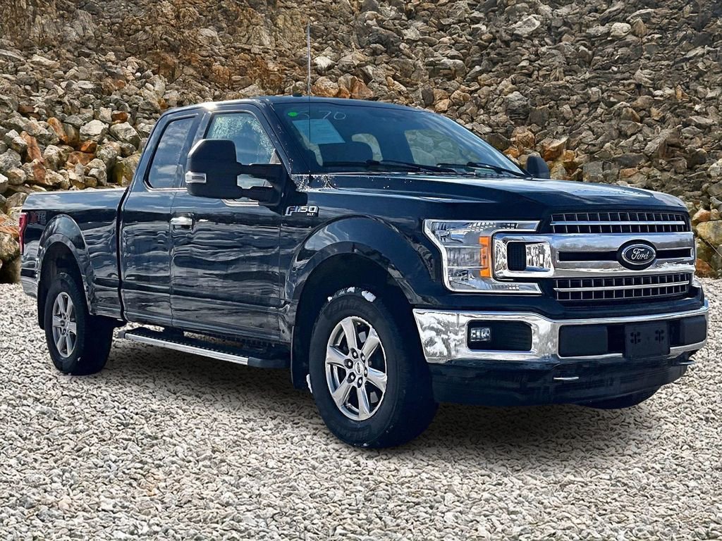 Used 2018 Ford F150 XLT w/ XTR Package image 9