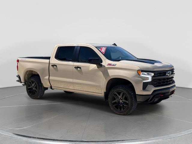 Used 2022 Chevrolet Silverado 1500 LT Trail Boss image 1
