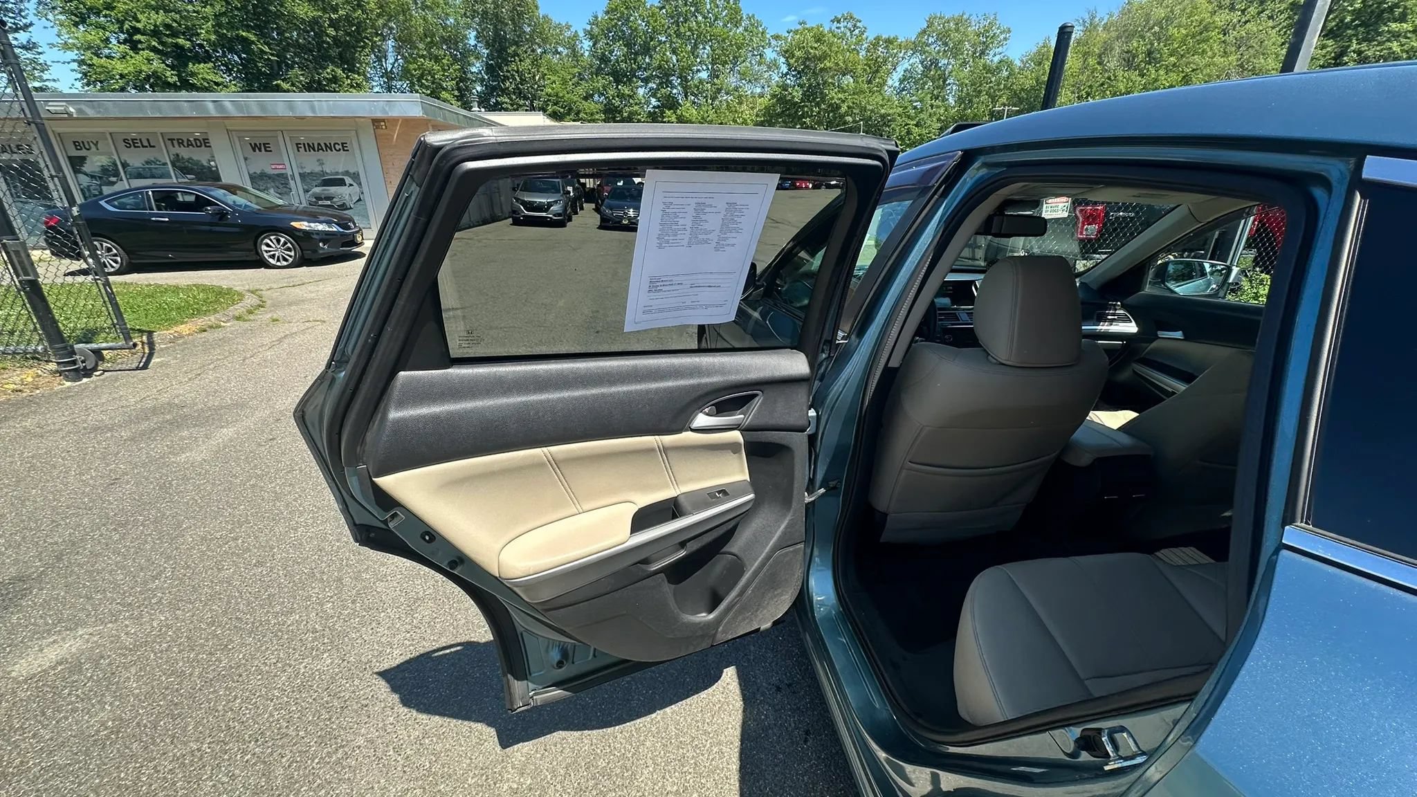 Used 2015 Honda Crosstour EX-L image 25