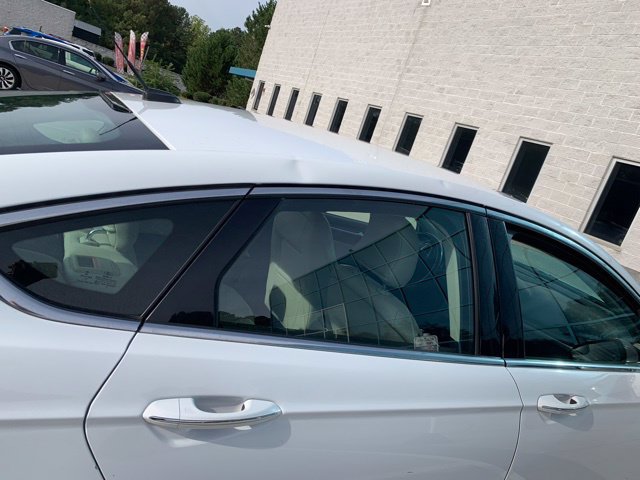 Used 2017 Ford Fusion Titanium FWD image 12