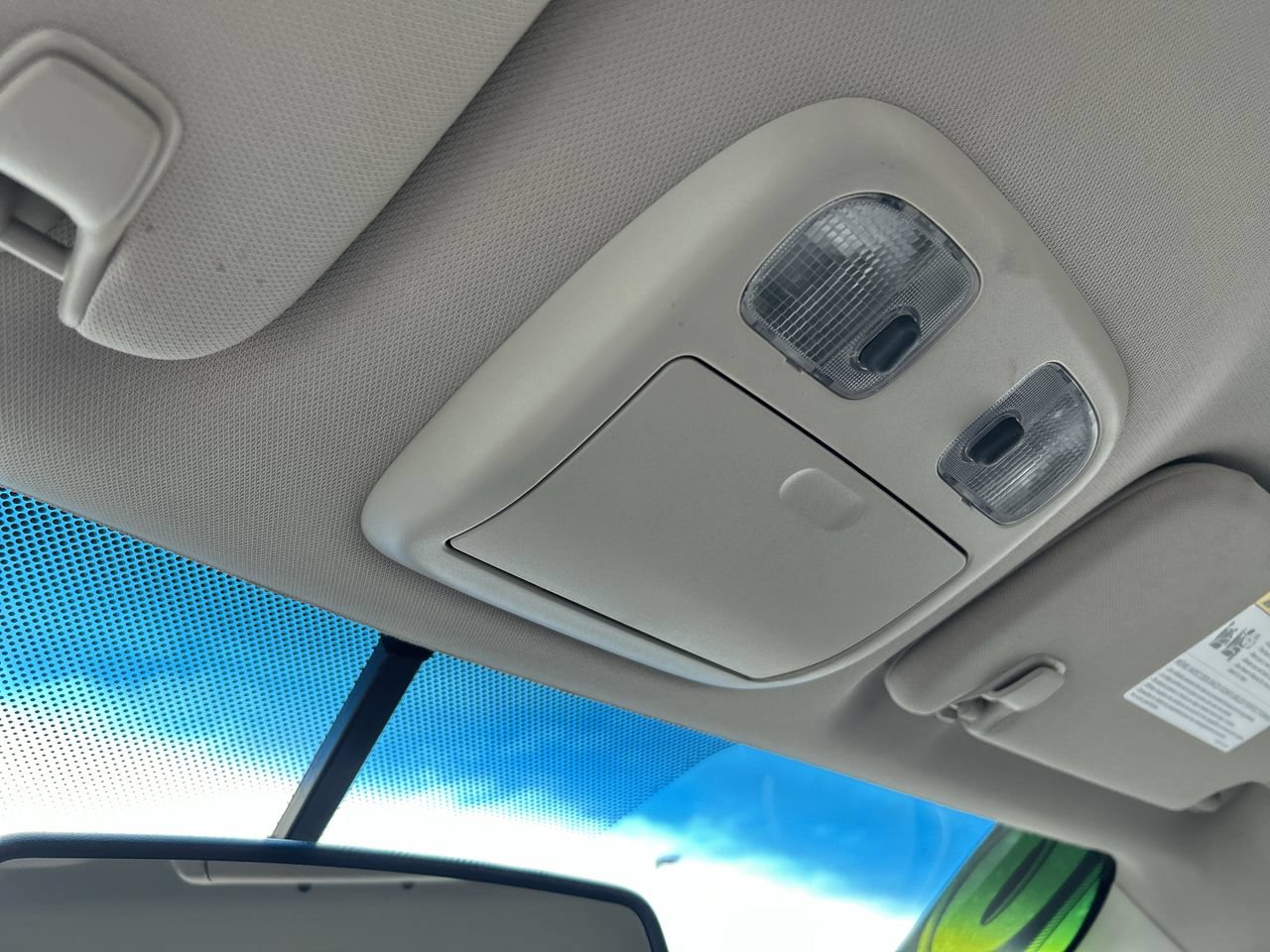 Used 2010 Ford Fusion SE FWD image 28