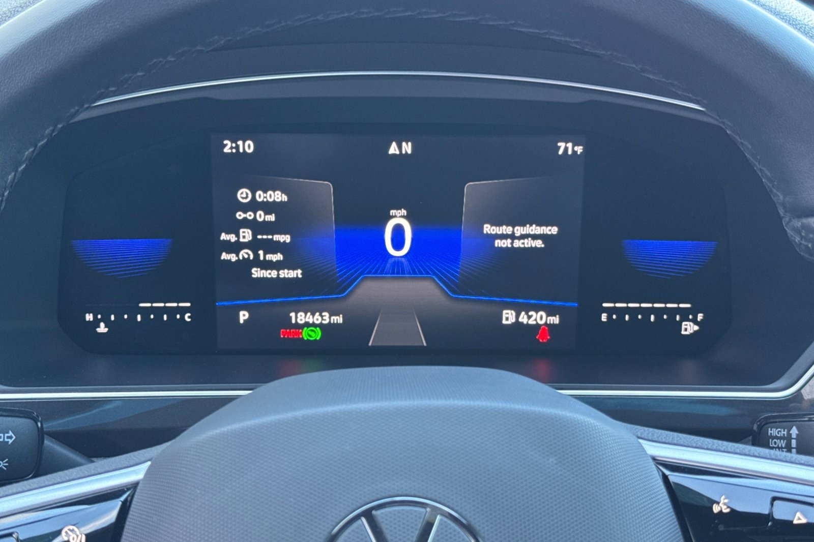 Used 2023 Volkswagen Tiguan SE R-Line image 25